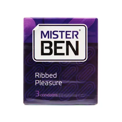 Қызды джинсы юбка арқылы ұрып жатыр